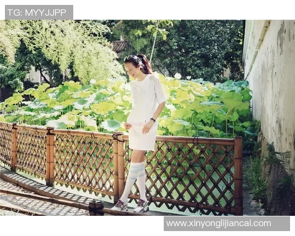 迷恋足球袜的魅力与风格探索让你在球场上尽显个性与活力